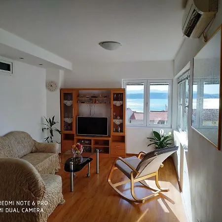 Apartment Bernarda Igrane Exterior photo